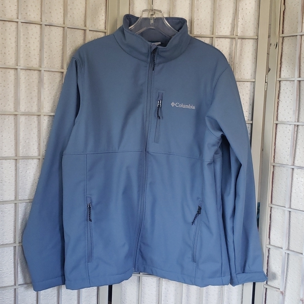 Columbia blue full zip lightweight men jacket size  L